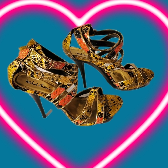 Python Stilletos by Michael Antonio - Picture 4 of 11